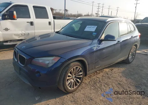 2013 BMW X1 Sdrive28I z USA, uszkodzony, nr VIN WBAVM1C58DVW42530